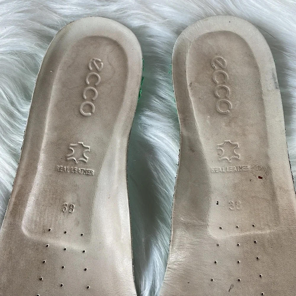 Ecco Gillian slip‎ on sneakers pale pink GUC size 38